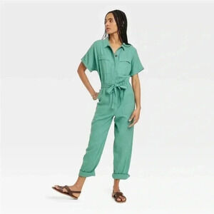 NWT Women's Short Sleeve Linen Boilersuit -
Universal Thread Green 2